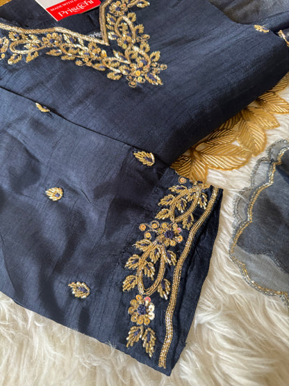 Blue embroidered kurta  Pant  with dupatta