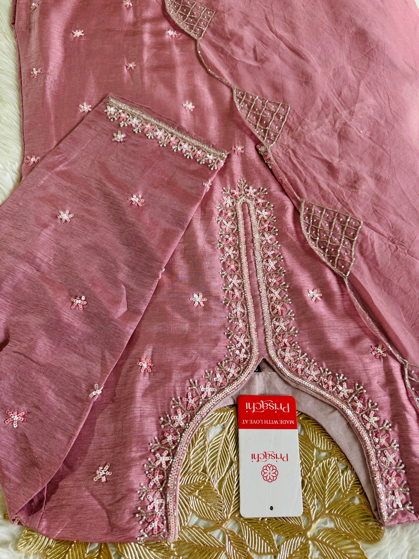 Pink neck embroidered kurta set with dupatta