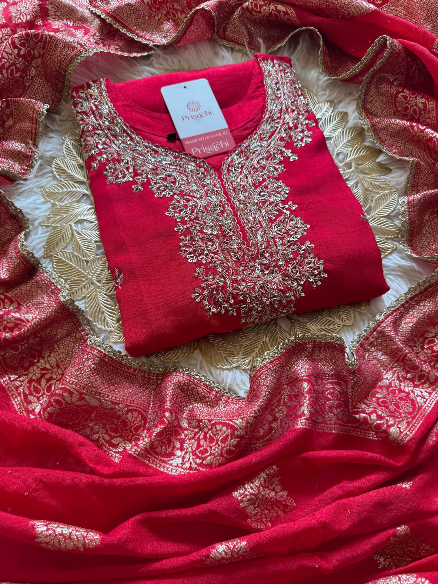 Red Embroidered kurta set with dupatta