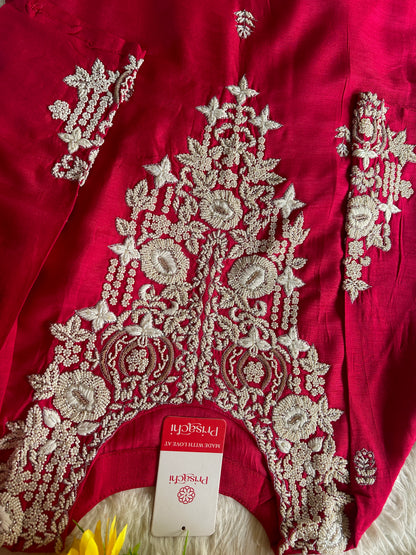 Pink Embroidered Kurta bottom With Dupatta