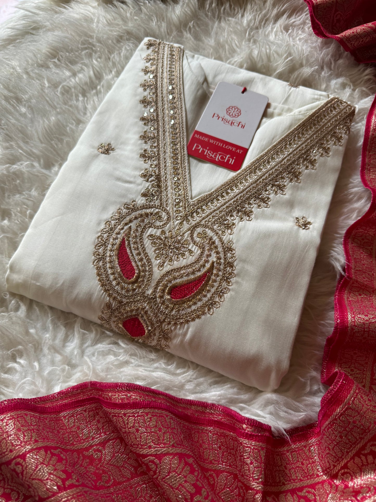 Lilac silk kurta set with Red   dupatta