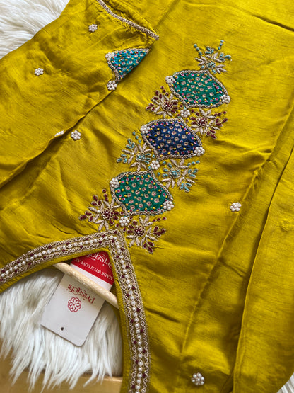 Mustard Yellow Embroidered kurta set with dupatta