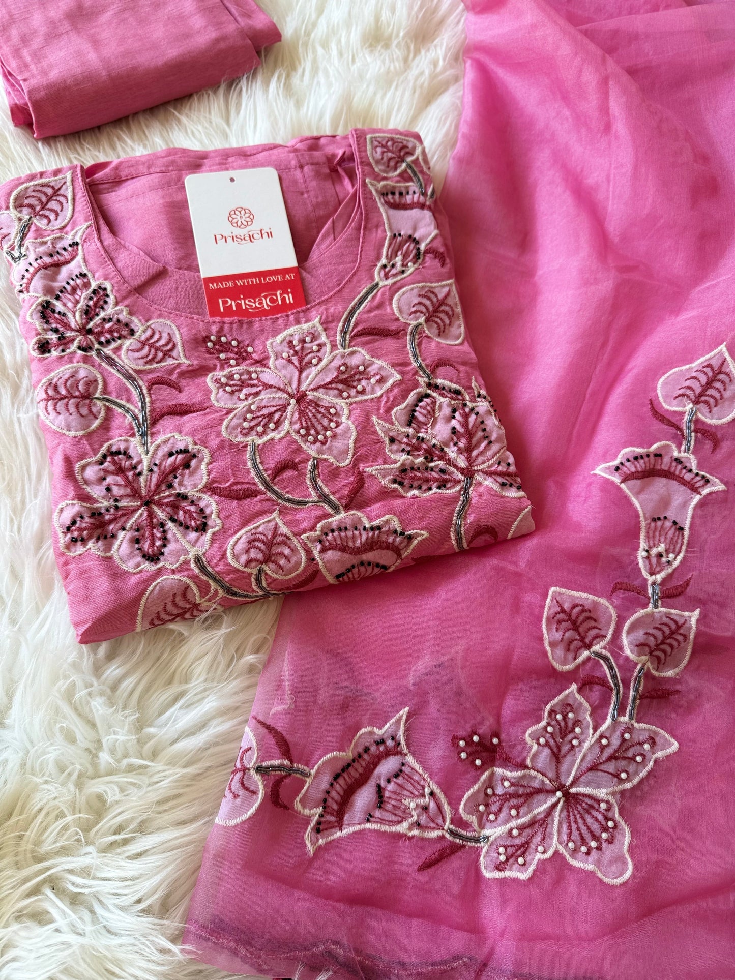 Pink Thread embroidered kurta set with dupatta