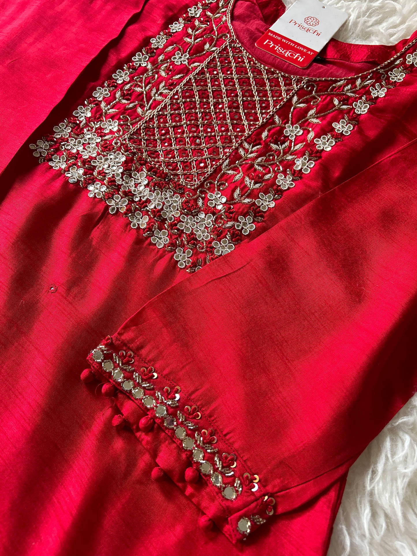 Red Embroidered kurta set with dupatta