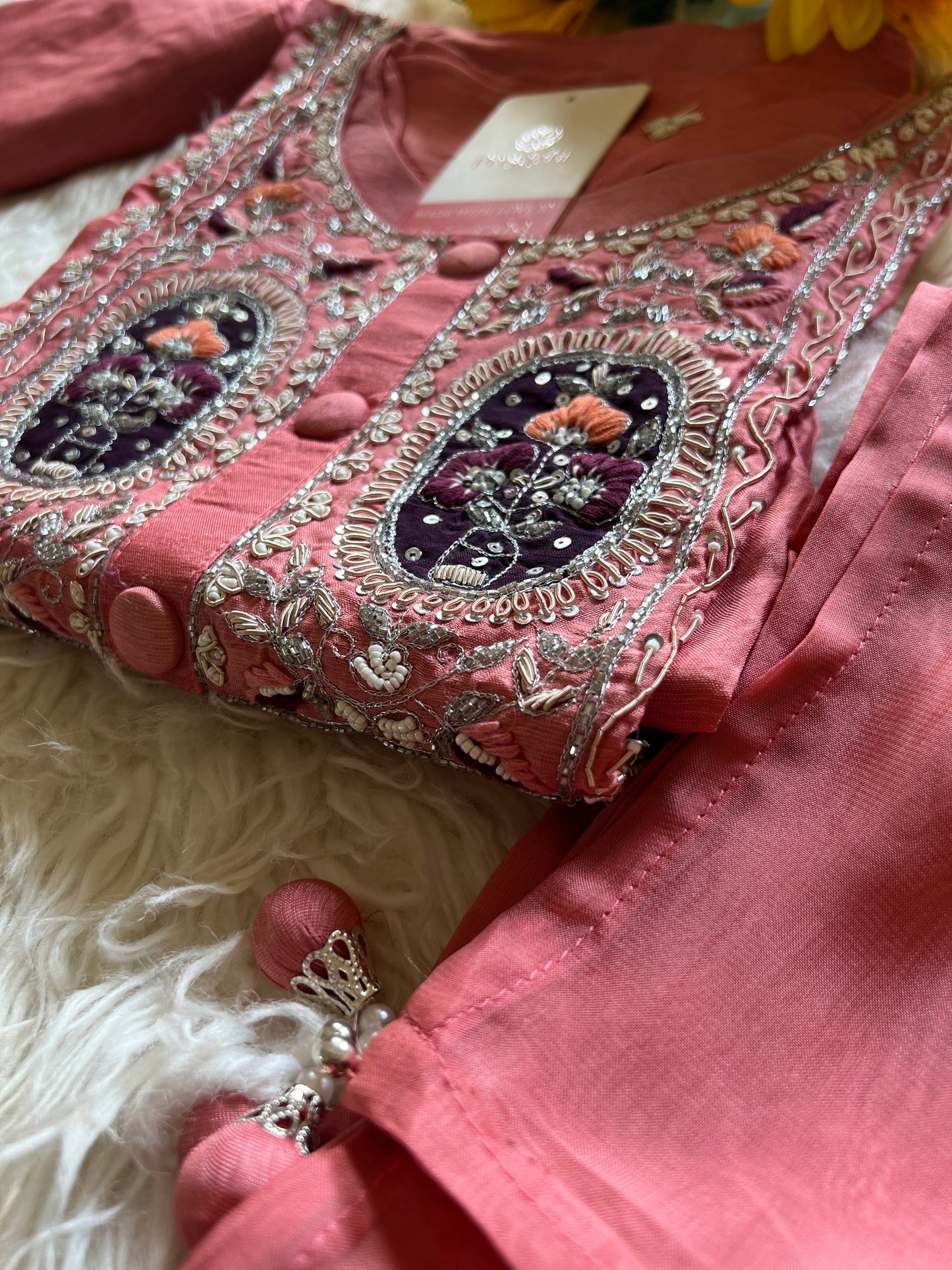 Pink Designer Embroidered kurta set with dupatta