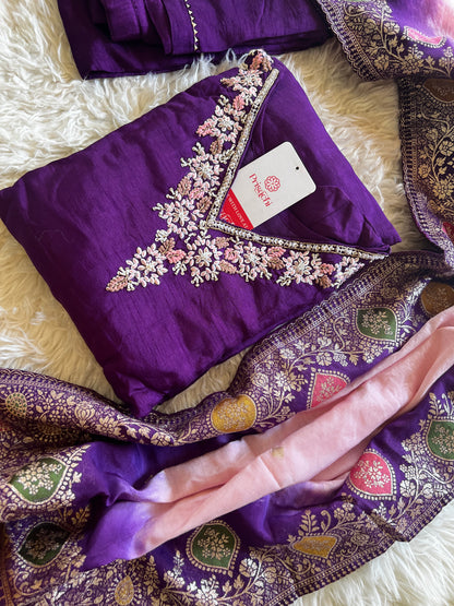 Purple Embroidered kurta set with dupatta with Zardosi work