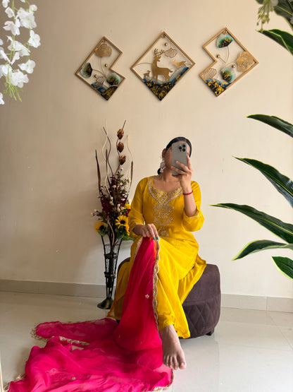 Yellow Embroidered kurta set with      Contrast Pink dupatta