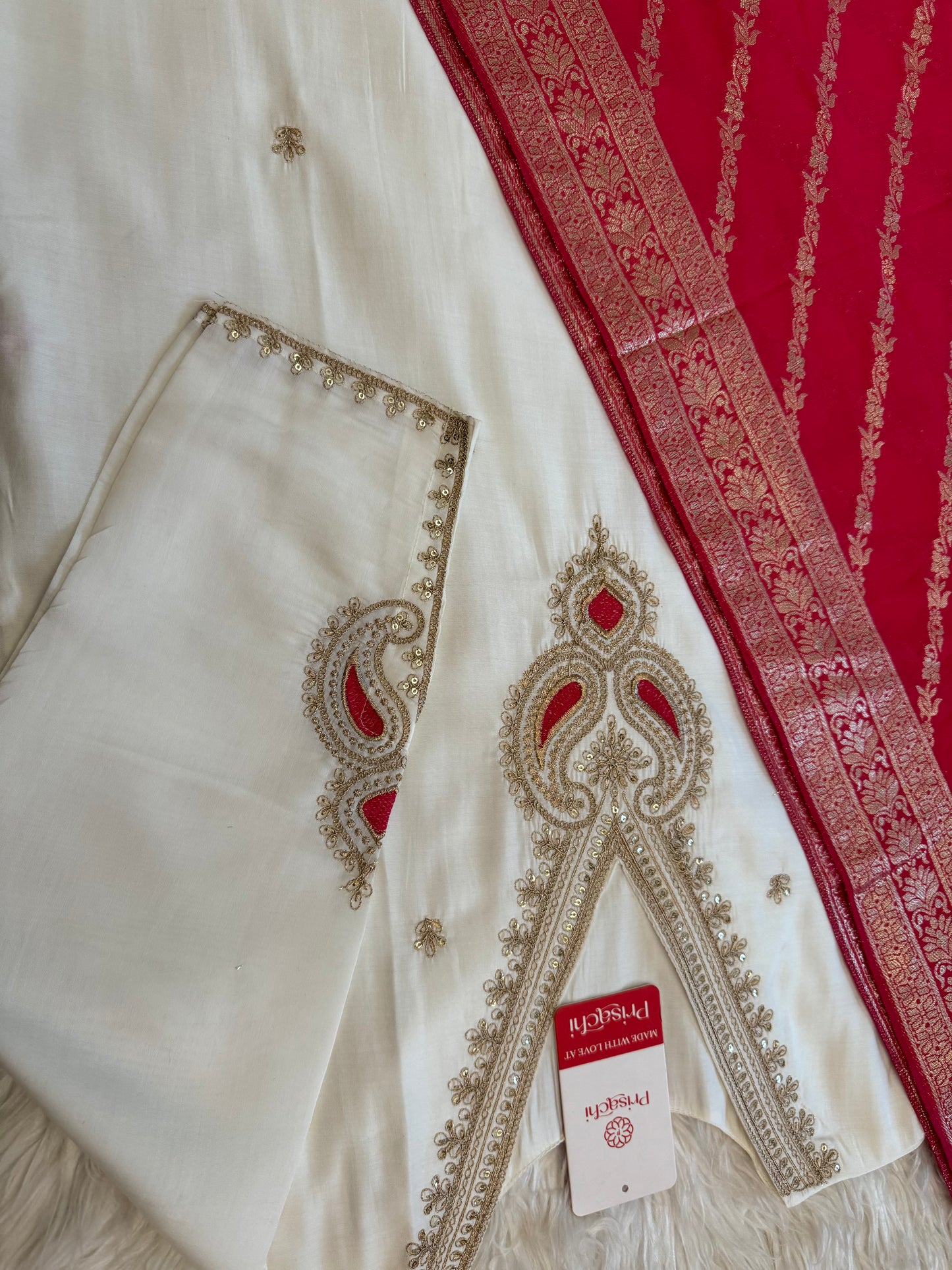 Lilac silk kurta set with Red   dupatta