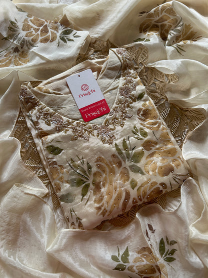 Off-white Straight Kurta Set With dupttaa