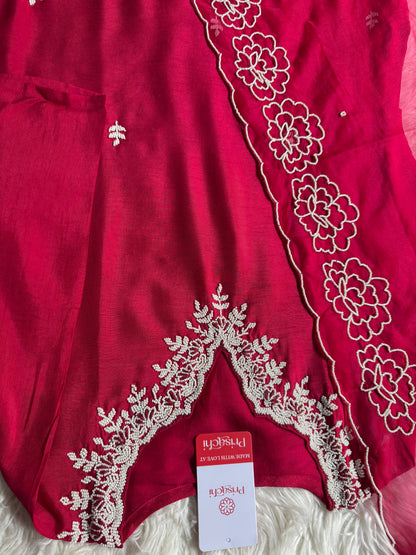 pink Embroidered kurta Pant  with dupatta