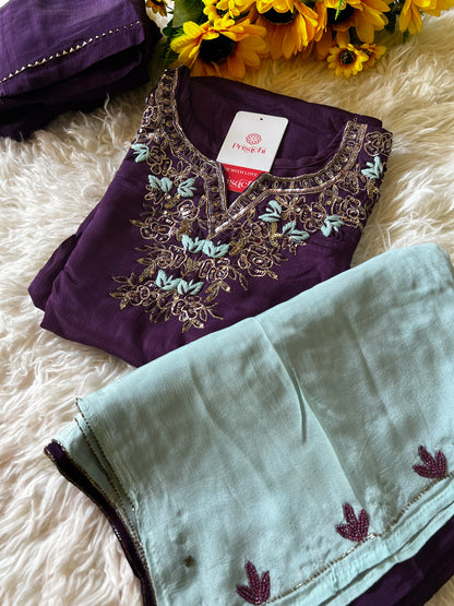 Purple Embroidered kurta set with dupatta with Zardosi work