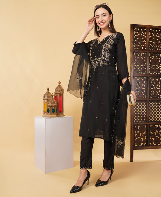 Prisachi Black Embroidered kurta bottom with dupatta with Zardosi work
