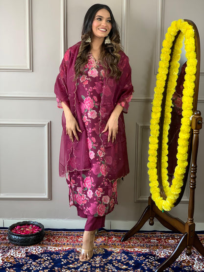 Organza pink floral kurta set with dupatta - Prisachi Official