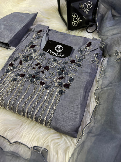 Gray embroidered kurta set with organza dupatta - Prisachi Official