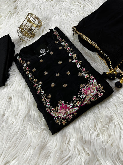 Black embroidered silk kurta set with dupatta - Prisachi Official