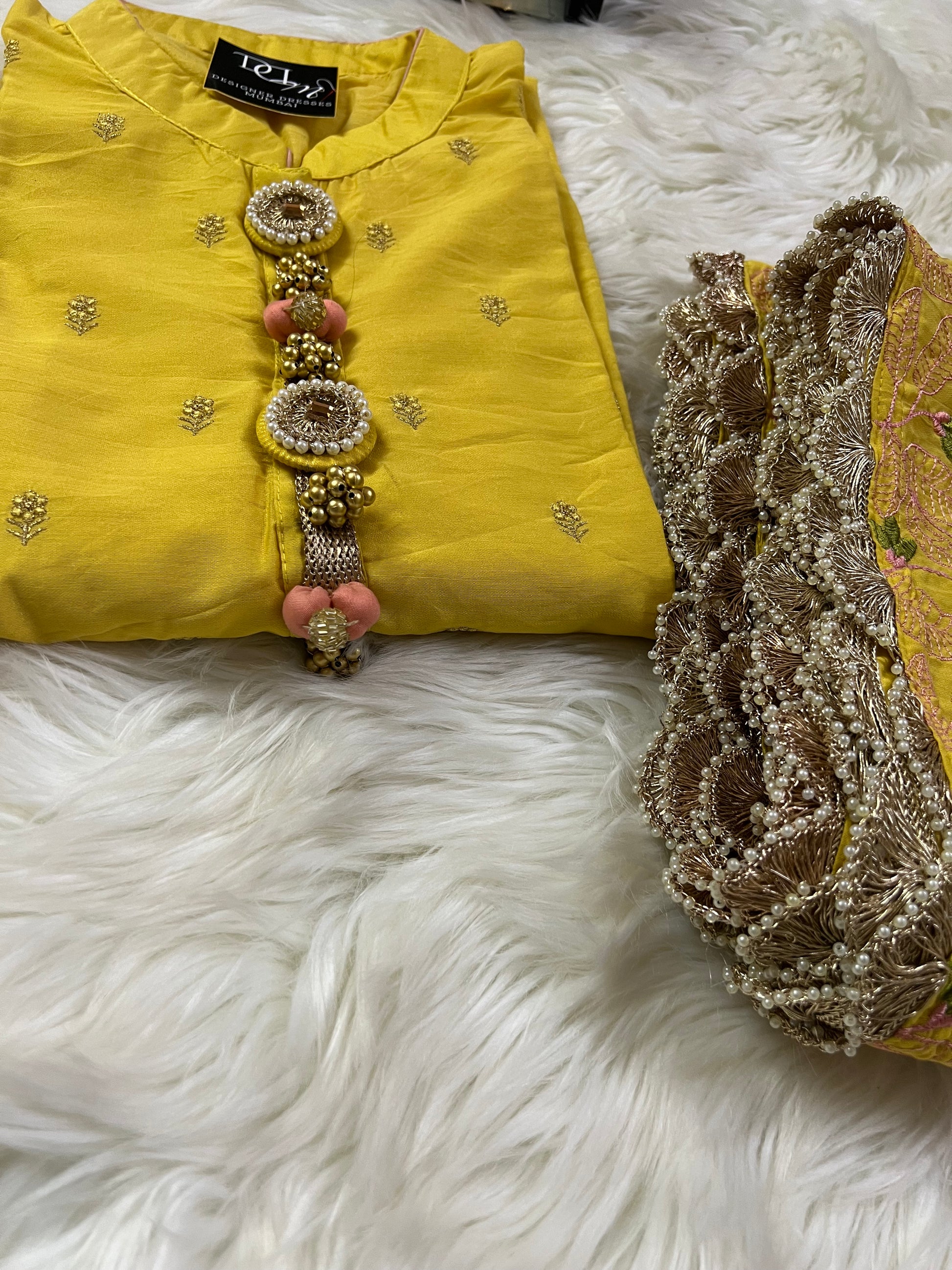 Yellow embroidered kurta set with dupatta - Prisachi Official