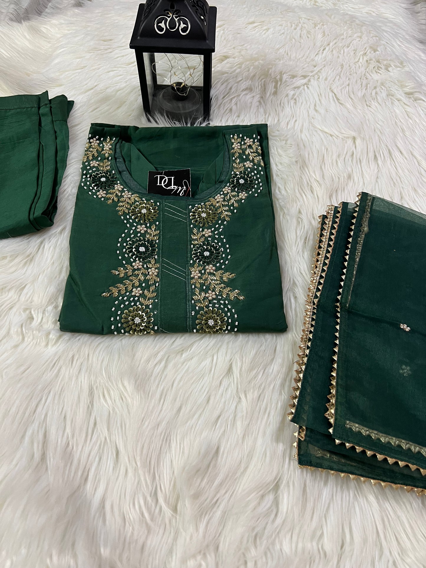 Green embroidered kurta set with dupatta - Prisachi Official