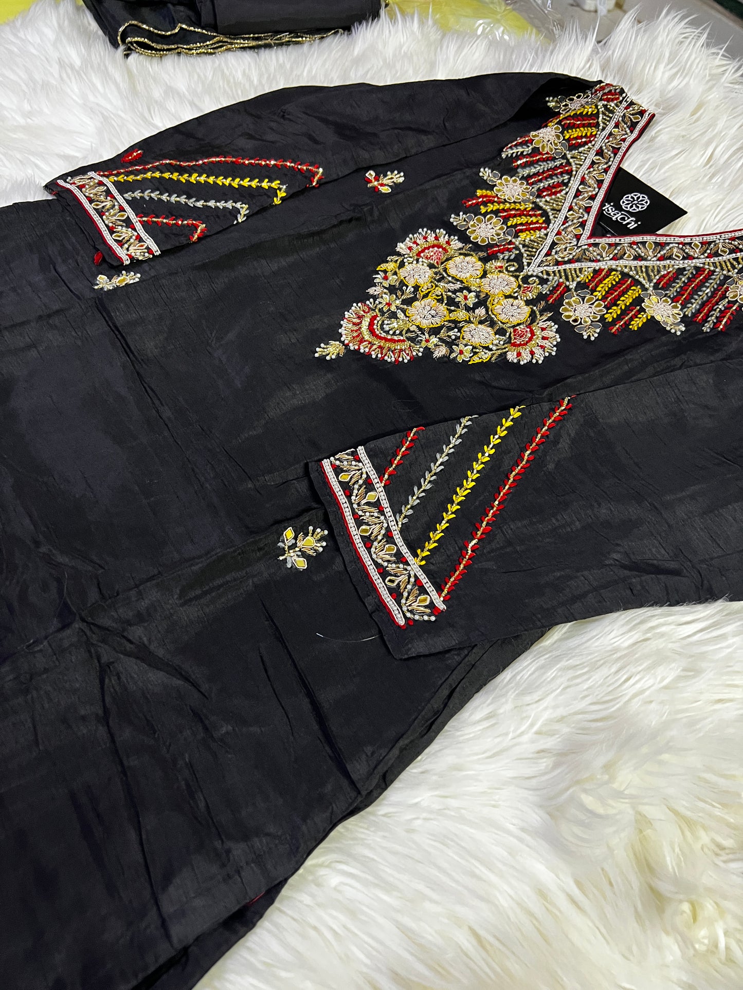 Black embroidered kurta set with organza dupatta - Prisachi Official