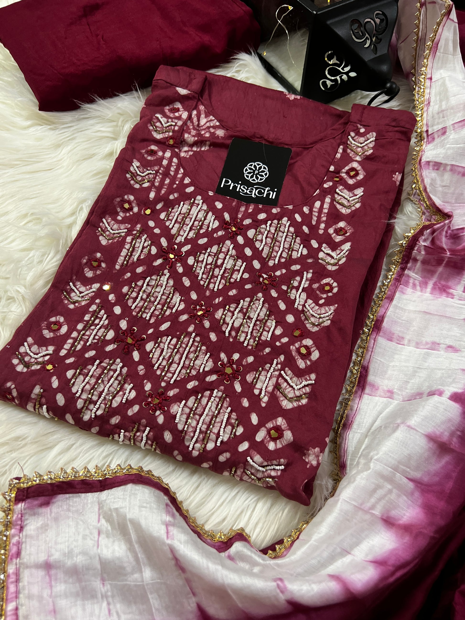 Red embroidered silk kurta set with dupatta - Prisachi Official