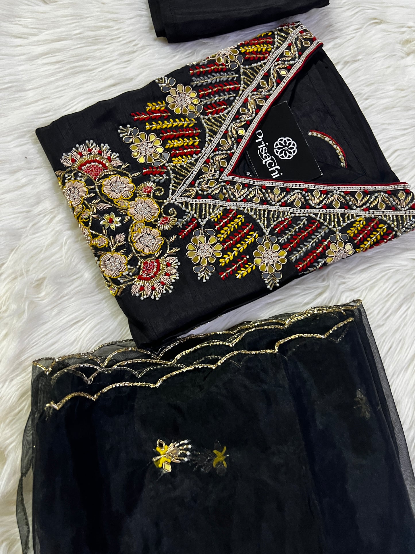 Black embroidered kurta set with organza dupatta - Prisachi Official