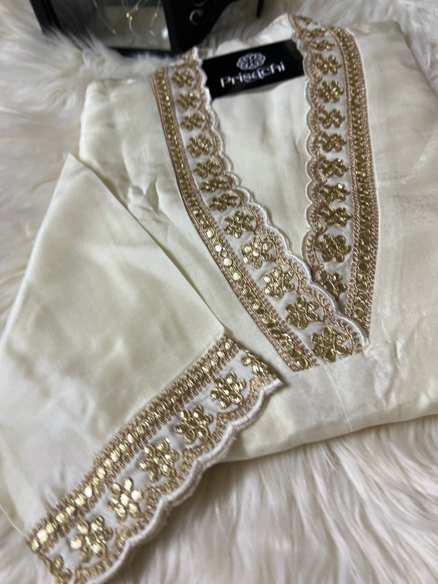 White Lilac silk kurta set with organza dupatta - Prisachi Official