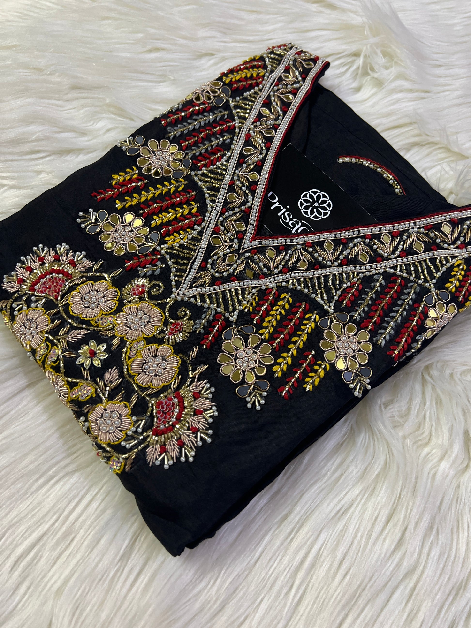 Black embroidered kurta set with organza dupatta - Prisachi Official