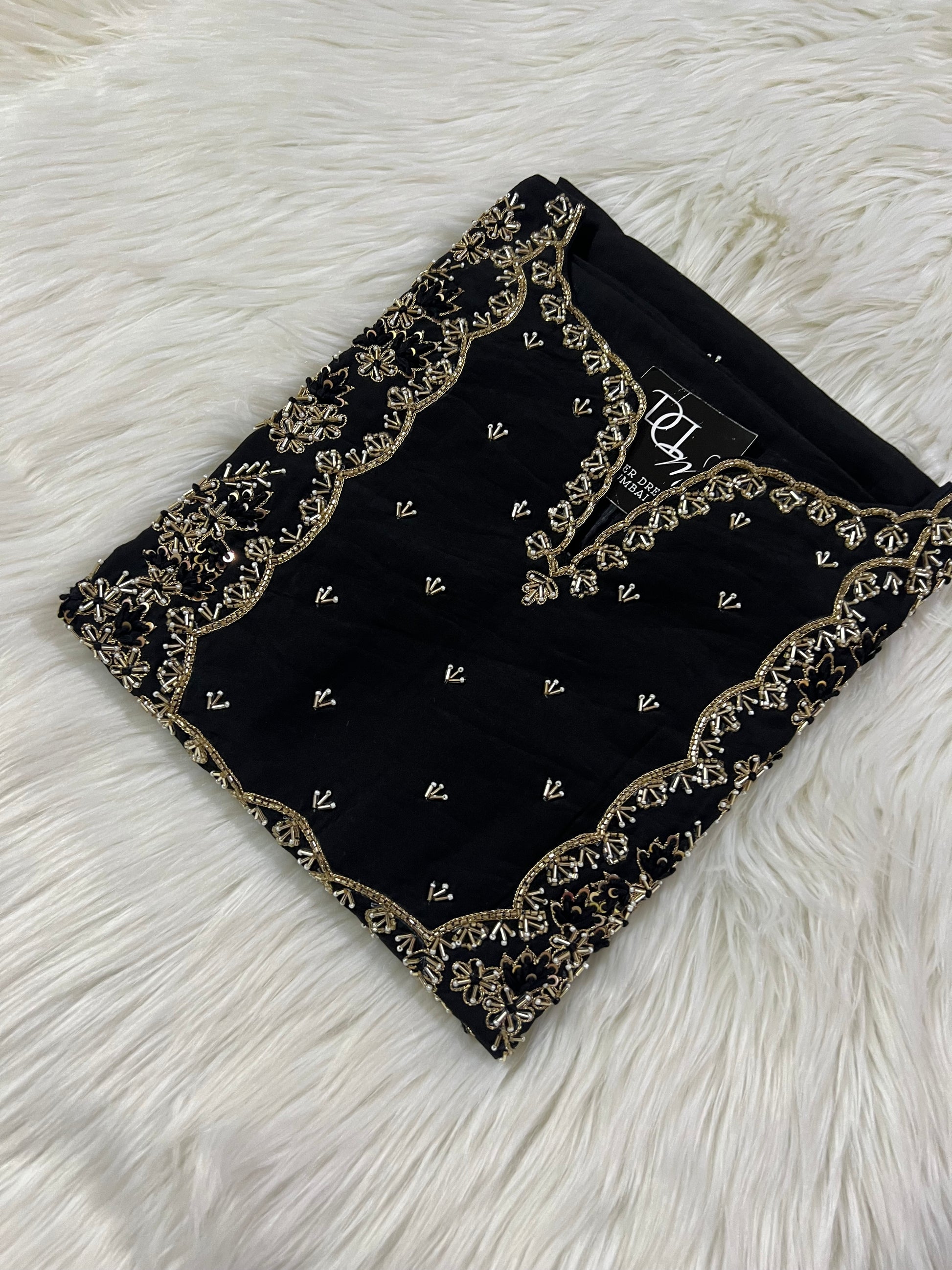 Black embroidered silk kurta with dupatta 2 set - Prisachi Official