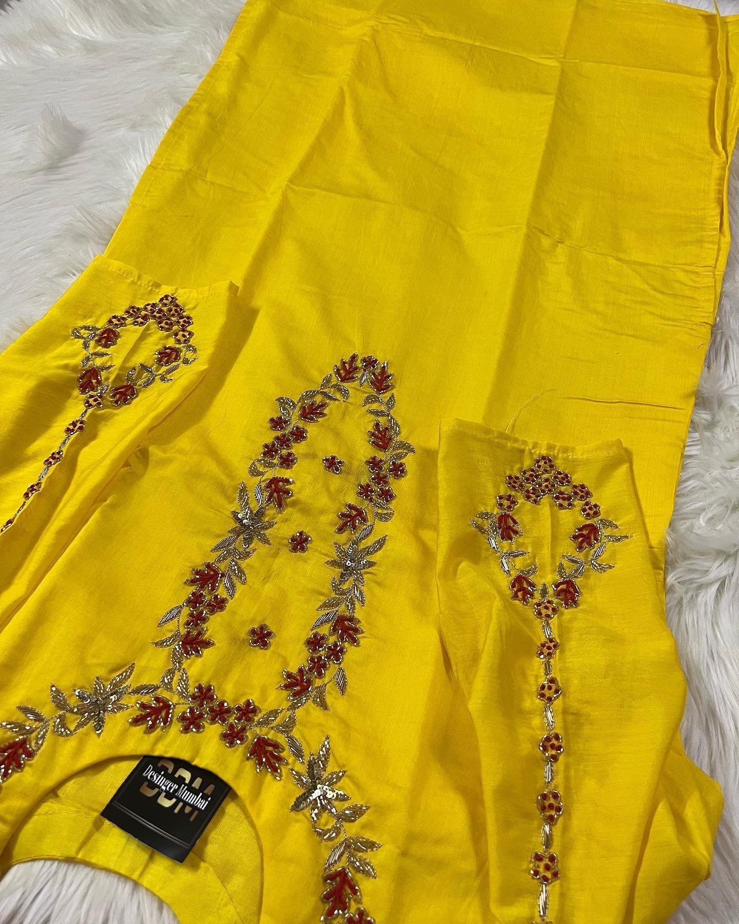 Yellow embroidered kurta set with dupatta - Prisachi Official