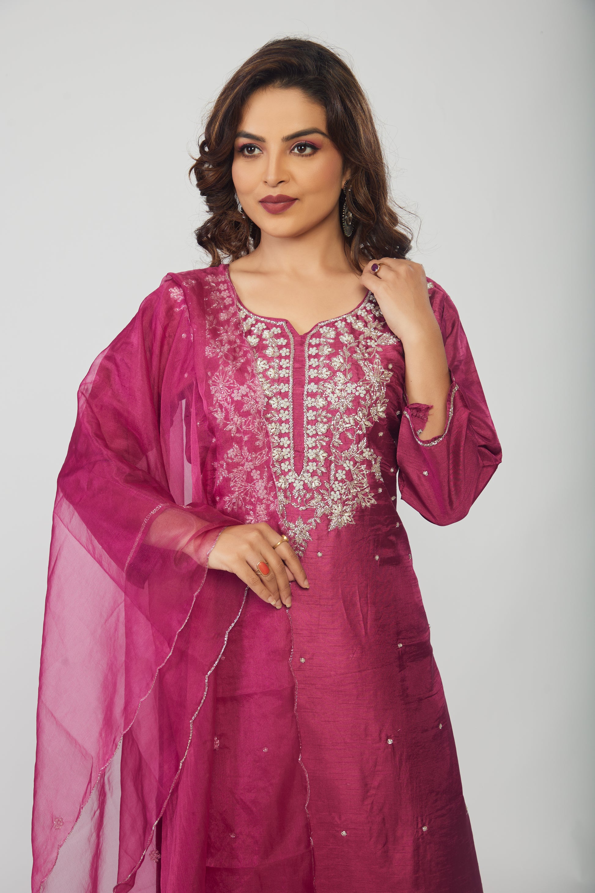 Pink Silk Embroidered Kurta Set - prisachiofficial