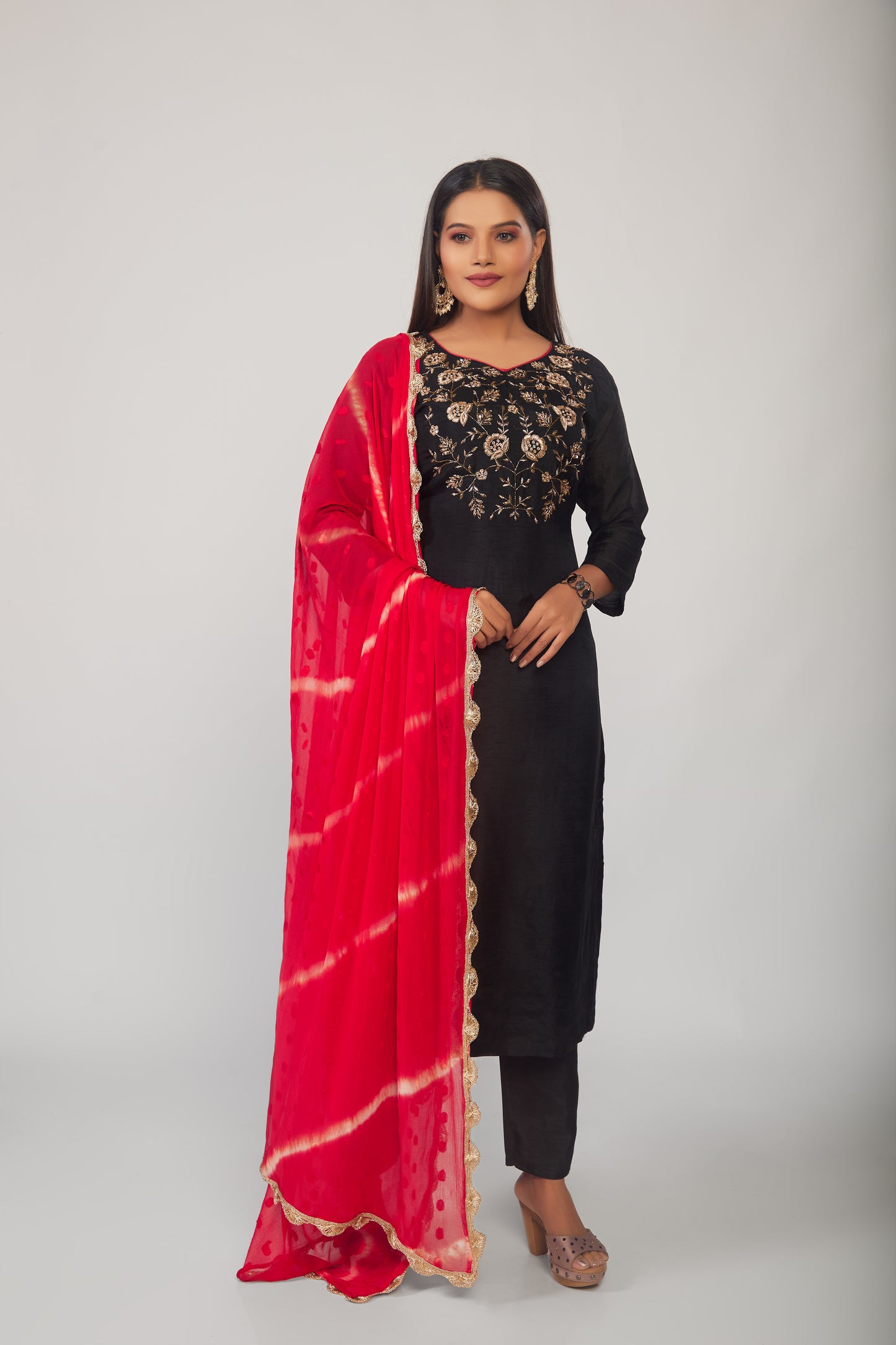 Embroidered Kurta Trouser Pant Dupatta Set - Prisachi Official