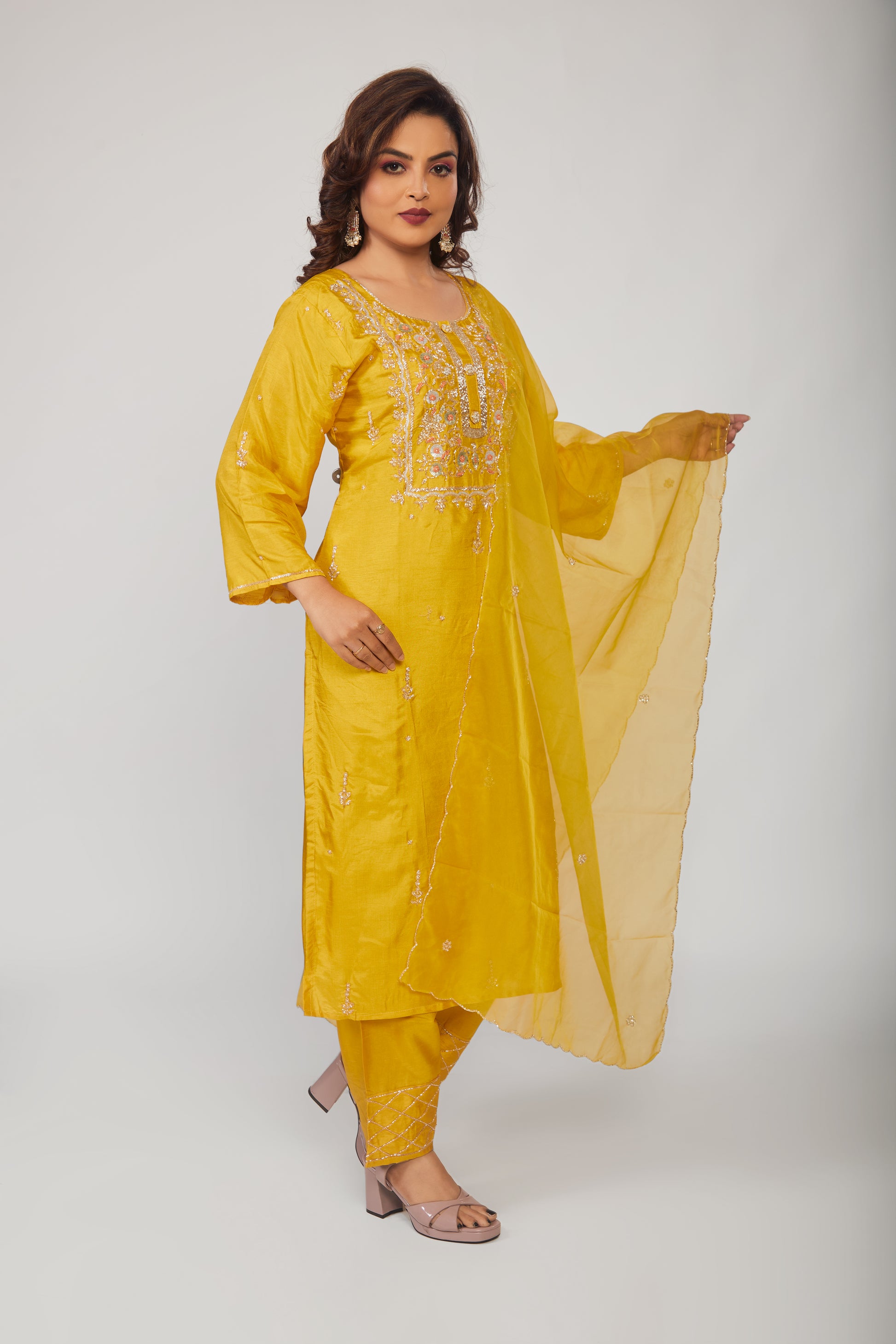 Yellow Embroidered Kurta Trouser Pant Dupatta Set - prisachiofficial