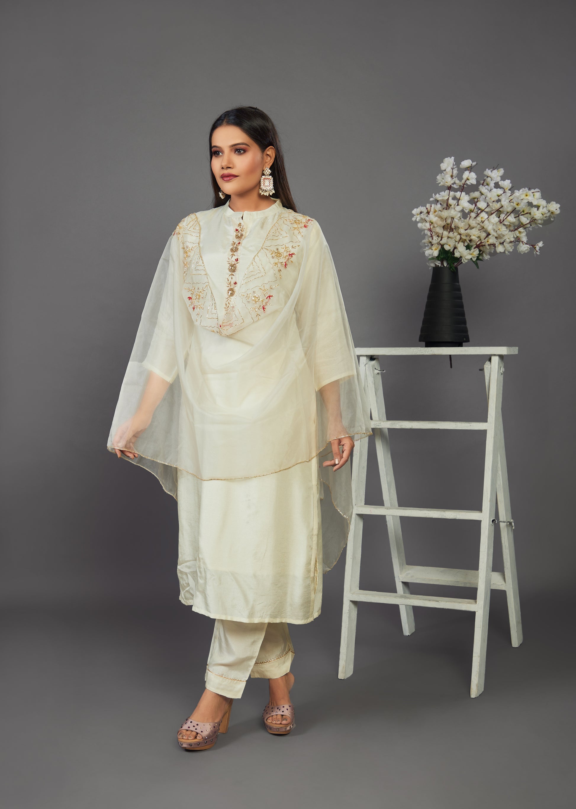 Off-white Handcrafted Straight Cotton Silk Kurta Set - prisachiofficial